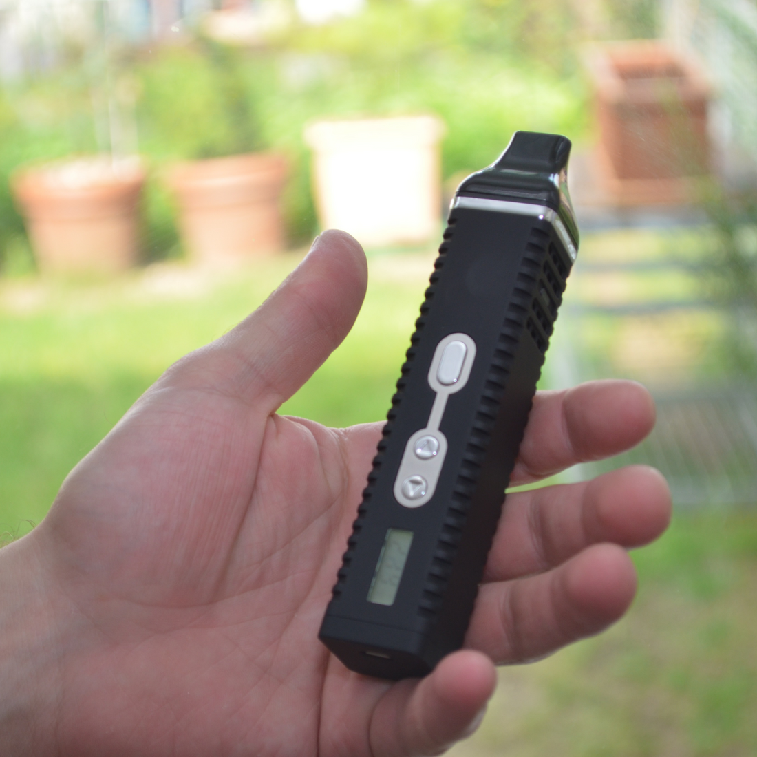 Selecting a Vape for Outdoor Vaping